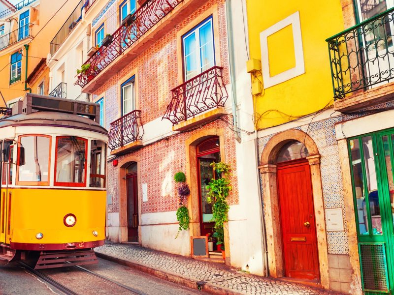 Flugreise Algarve - Traumküste Portugals: Lissabon