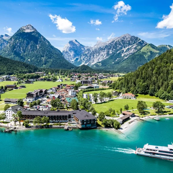 Busreise Almabtrieb in Tirol: Achensee