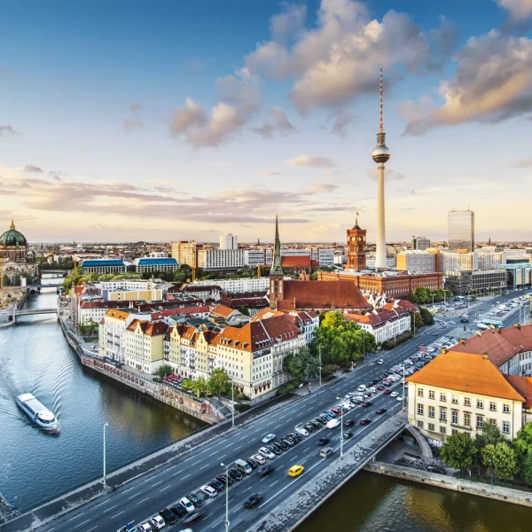 Busreise Willkommen im Hotel ADLON Berlin