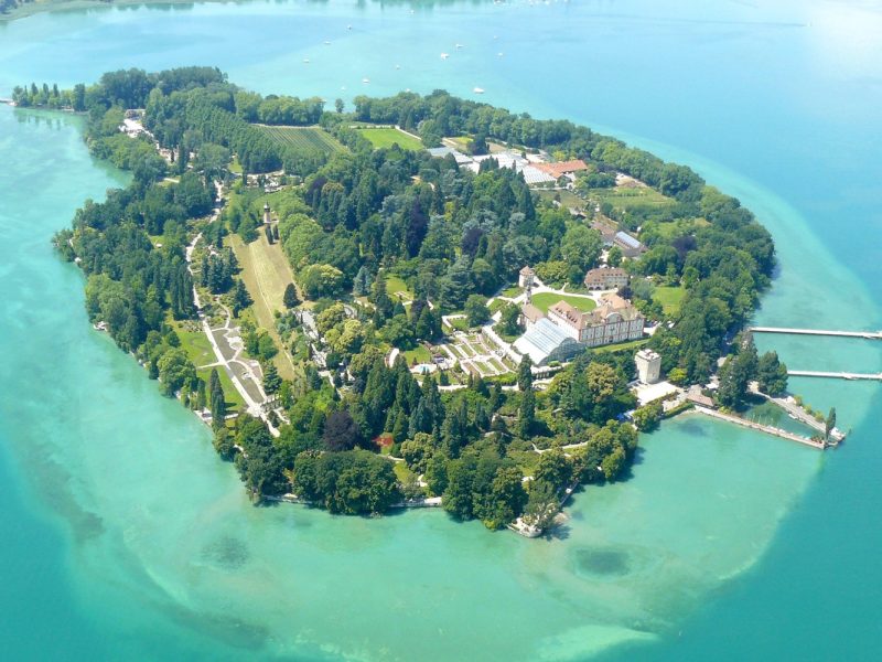 Insel Mainau ais der Vogelperspektive © popeyeka - Fotolia