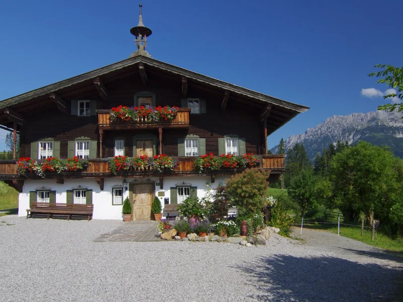 Busreise Fernsehmomente in traumhafter Kulisse - Zu Besuch beim Bergdoktor in Ellmau