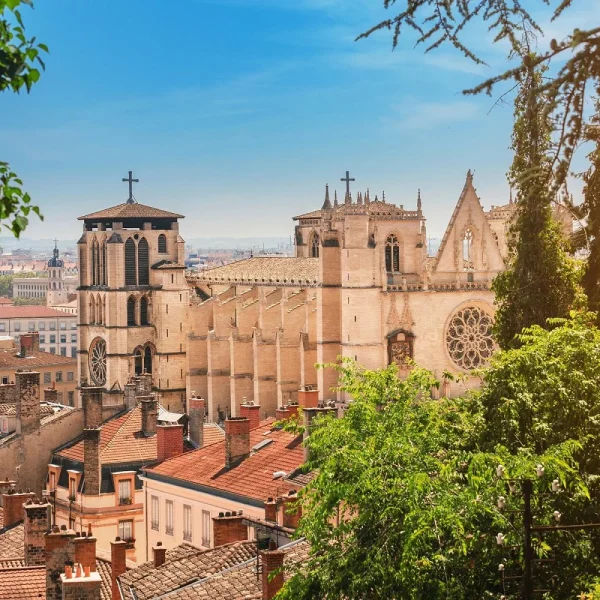 Busreise Erlebnisreise durch das Zentralmassiv: Lyon