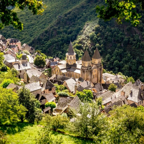 Busreise Erlebnisreise durch das Zentralmassiv: Conques