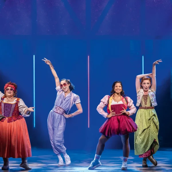 Busreise & Julia - Das neue Hit-Musical in Hamburg © Johan Persson Stage Entertainment