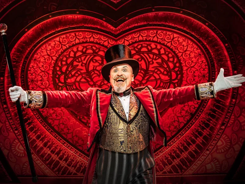 Busreise Moulin Rouge! Das Musical in Köln - Gavin Turnbull © John Persson