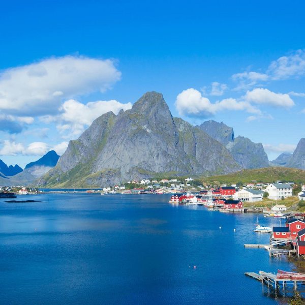 Sommerliche Fjorderlebnisse mit MS Deutschland