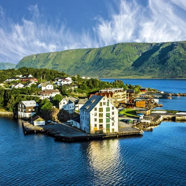 Kreuzfahrt Fjorde, Schären und Küstenorte in Norwegen: Alesund