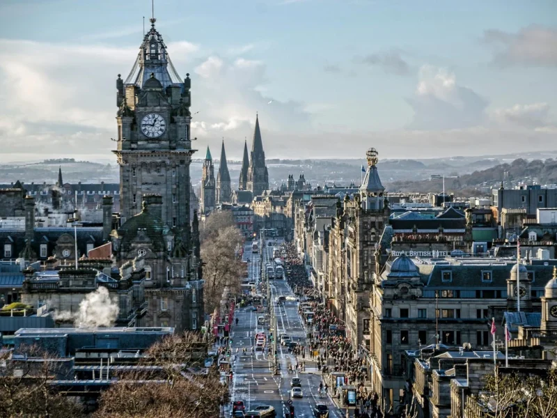 Busreise Polarlichter im winterlichen Schottland