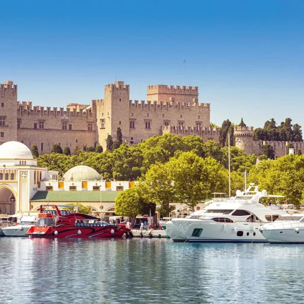 Flugreise nach Rhodos - der Perle der Ägäis