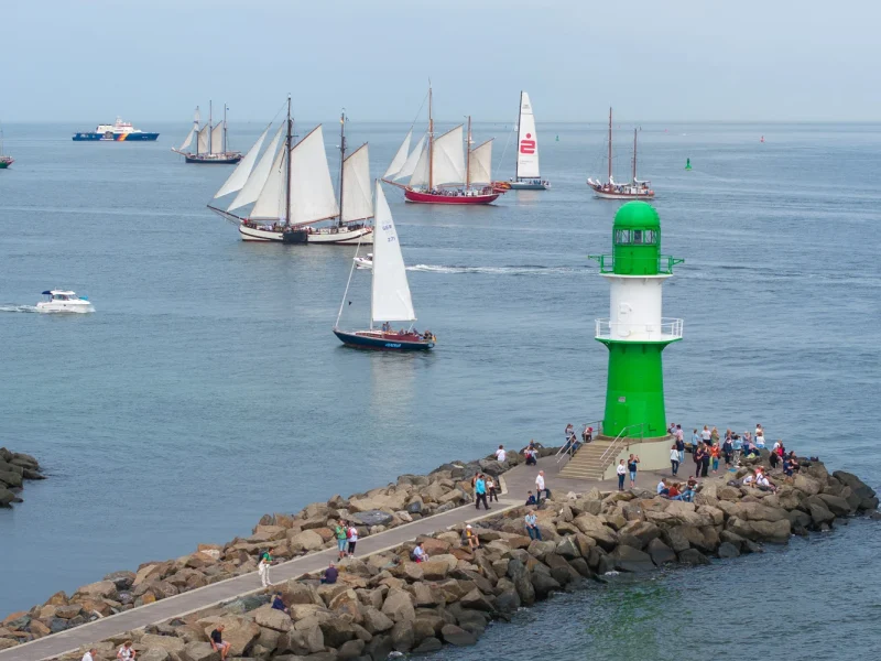 Busreise Hanse Sail in Rostock - Warnemünde: Mitsegeln zur Hanse Sail © TZRW Taslair