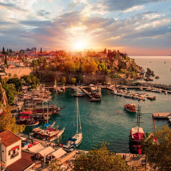 Märchenhaftes Kappadokien erleben: Antalya